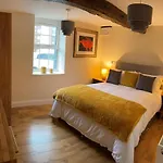 Inn Crown And Cushion Appleby-in-Westmorland