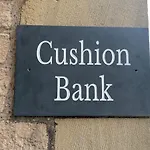 Crown And Cushion
