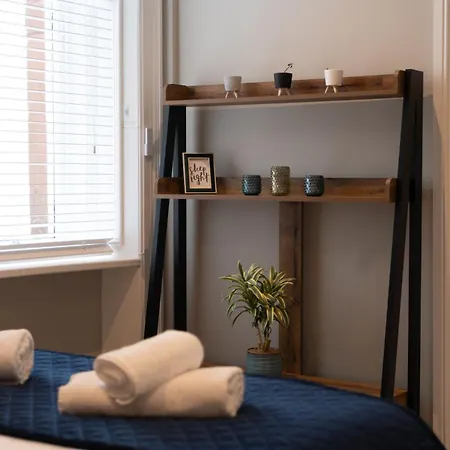 Crown And Cushion Appleby-in-Westmorland