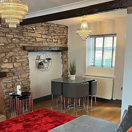 Πανδοχείο Crown And Cushion 3*