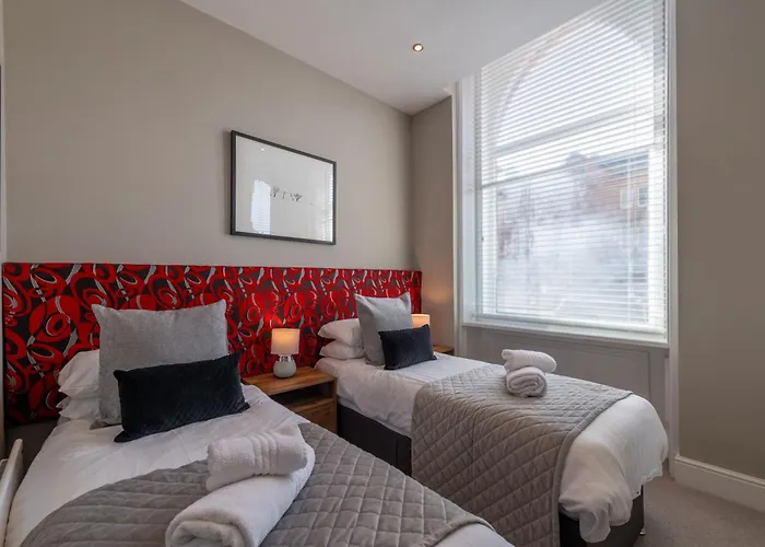 イン Crown And Cushion 3*