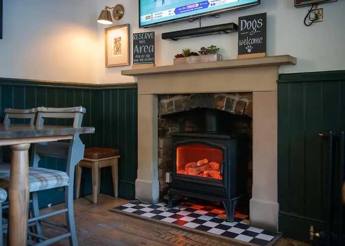 Crown And Cushion Appleby-in-Westmorland