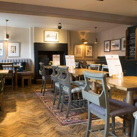 Crown And Cushion Kro Appleby-in-Westmorland